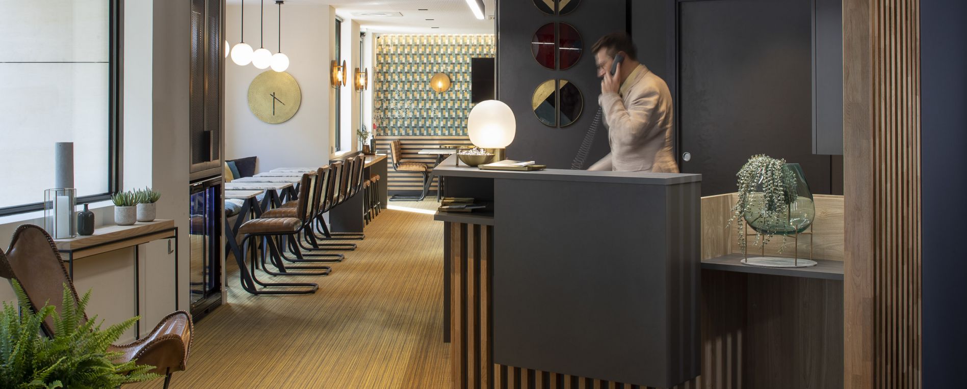 Hotel 37 Lodge | Accueil Courbevoie | La défense