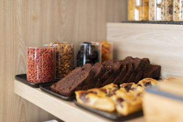 Hotel 37 Lodge | Breakfast & Lodge | Defense